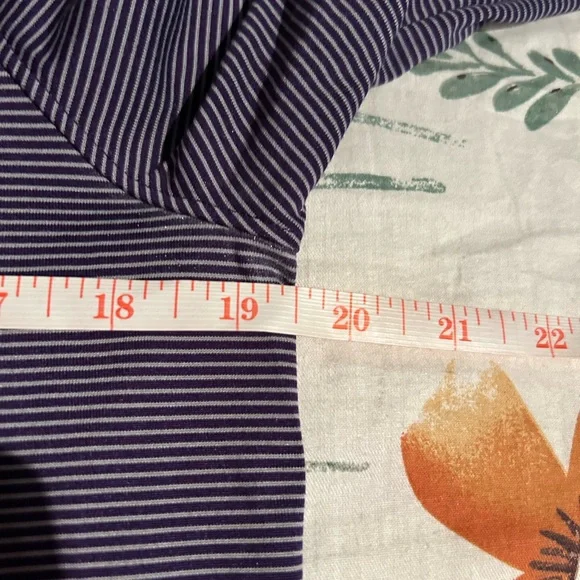 Under Armour Men’s Loose Active Stretch Pullover Shirt Size S - Picture 4 of 5